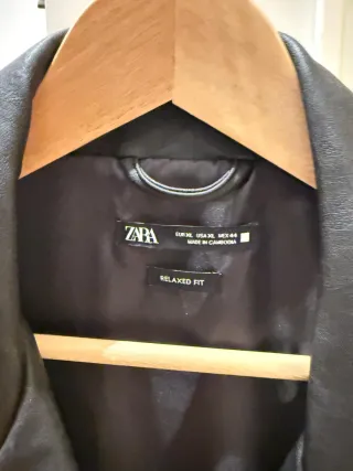 Cazadora Biker Zara Negra Talla XL (Hombre)