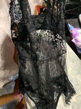 Body de encaje negro