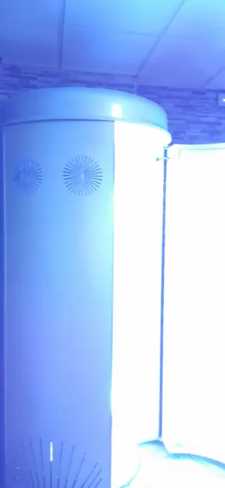 Cabina vertical rayos UVA