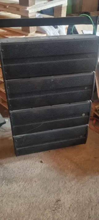 Line Array Profesional Usado