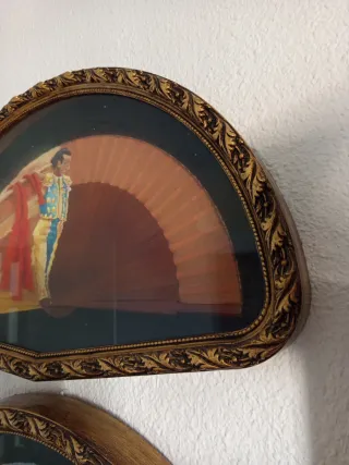 Marco urna decorativa en madera para abanicos.