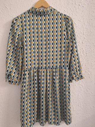 Vestido corto Miss Miss estampado geométrico