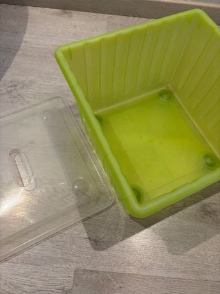 Caja de almacenaje VESSLA IKEA verde