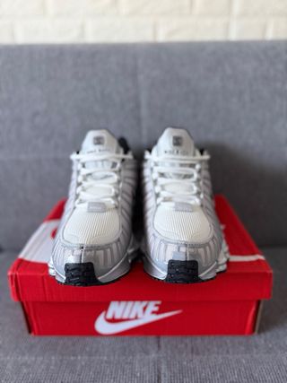 Nike Shox Air Max DN