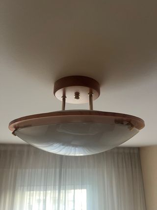 Lámpara de techo madera y cristal