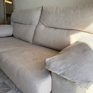 Sofá beige 190 cm muy confortable – desenfundable