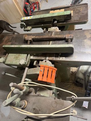 Sierra de mesa industrial