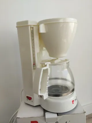 Cafetera Pierre Cardin PC 606A
