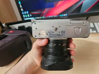 Leica Digilux 2