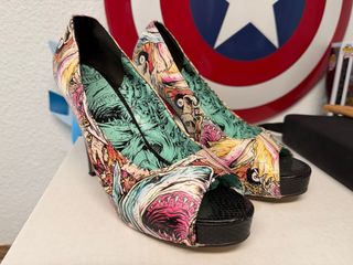 Tacones Iron Fist 40
