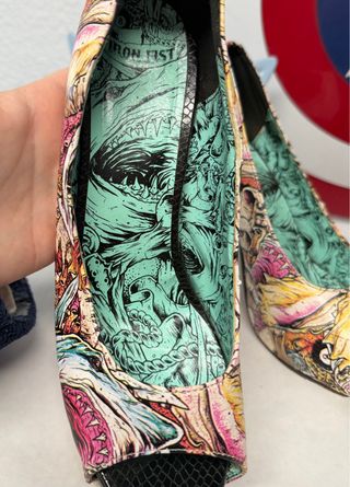 Tacones Iron Fist 40