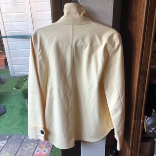 Chaqueta Zara amarilla