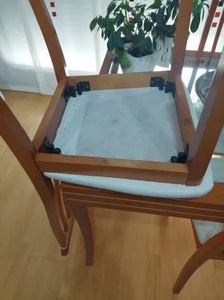 Sillas de salón madera y tela