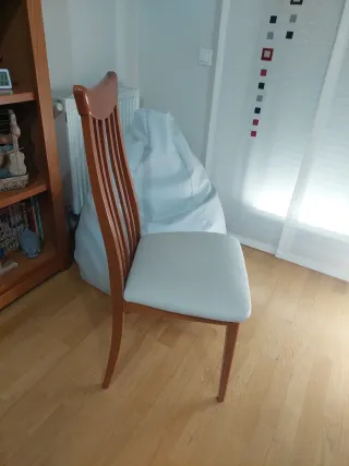 Sillas de salón madera y tela