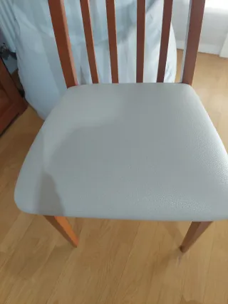 Sillas de salón madera y tela