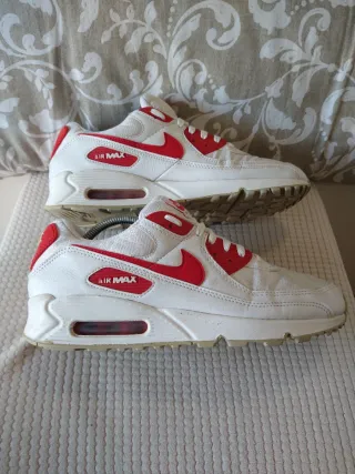 Nike Air Max Blancas y Rojas