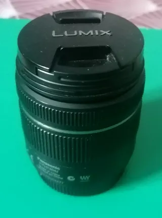 Objetivo Panasonic Lumix G Vario 14-42 mm