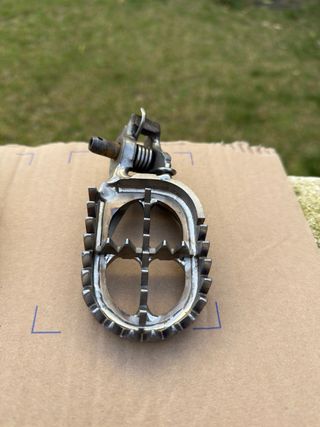 Estribos Titânio Husqvarna TPI