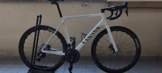 Bicicleta Canyon Ultimate CF SLX