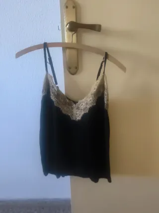 Camisa fiesta encaje negro y beige