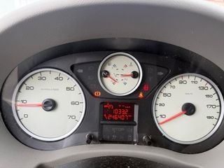 Peugeot Expert Tepee 8 plazas Diesel – Cámara