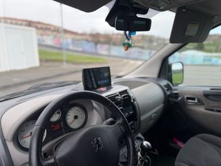 Peugeot Expert Tepee 8 plazas Diesel – Cámara