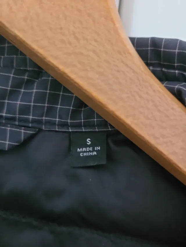 Chaqueta cortavientos Uniqlo Mujer