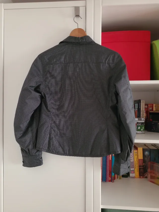 Chaqueta cortavientos Uniqlo Mujer