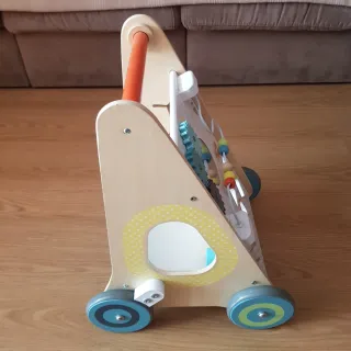 Andador correpasillos madera bebé