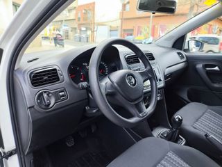 Volkswagen Polo 2015