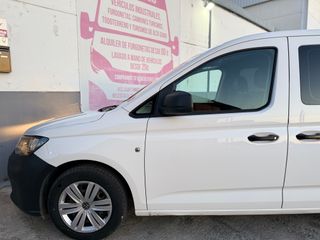 Volkswagen Caddy 5 Plazas 2022