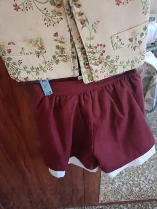 conjunto 60€ todo !!!  Camisa chaleco y saraguei