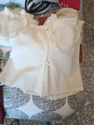 conjunto 60€ todo !!!  Camisa chaleco y saraguei