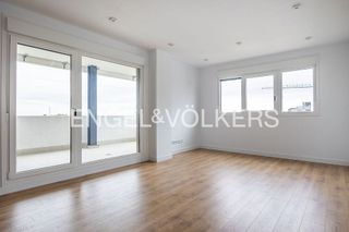 Piso en alquiler en Montequinto en Dos Hermanas