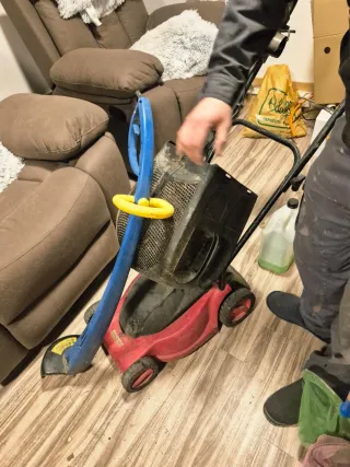 Lote cortacésped y desbrozadora eléctricos