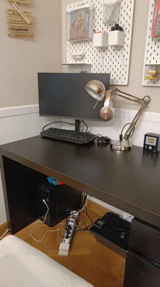 Escritorio malm Ikea negro