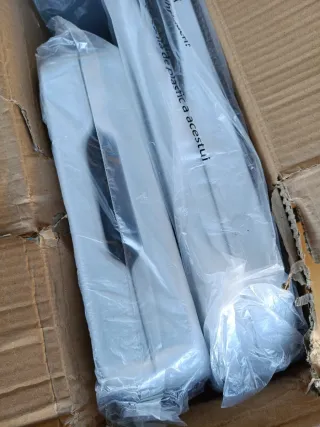 Gardiun Mesa Picnic Resina 180cm Bancos Plegables