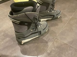 Botas de Snowboard Grises