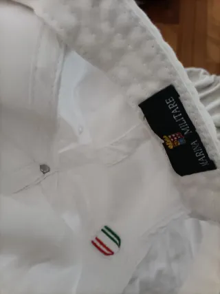Maglia Trussardi e cappellino Marina Militare