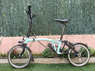 Bicicleta Plegable Brompton Black Edition