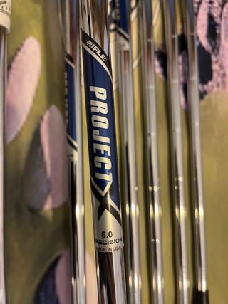 TaylorMade R9 Tour Hierros & Titleist Vokey Wedges