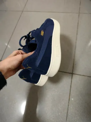 Zapatillas Puma Unisex Azul y Dorado