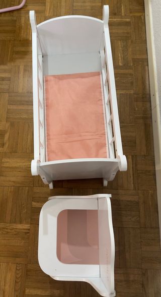 Cuna y trona de bebes madera juguetos