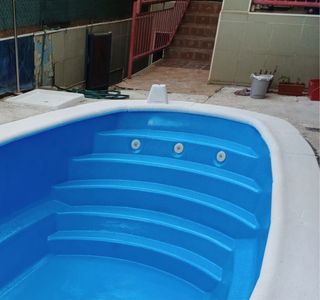 REPARACION DE PISCINAS POLIÉSTER