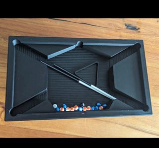 Mini mesa de billar jugable