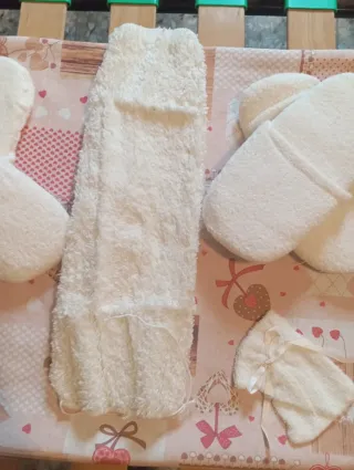 Set pantofole con tappeto fuori doccia