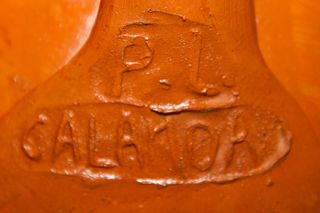 Jarra de cerámica rústica