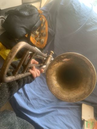 Trombon a pistones  Couesnon Paris en Do
