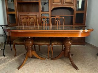 Conjunto comedor: Mesa + 6 sillas