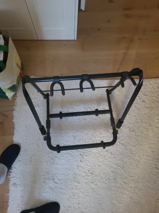 Supporto per chitarre